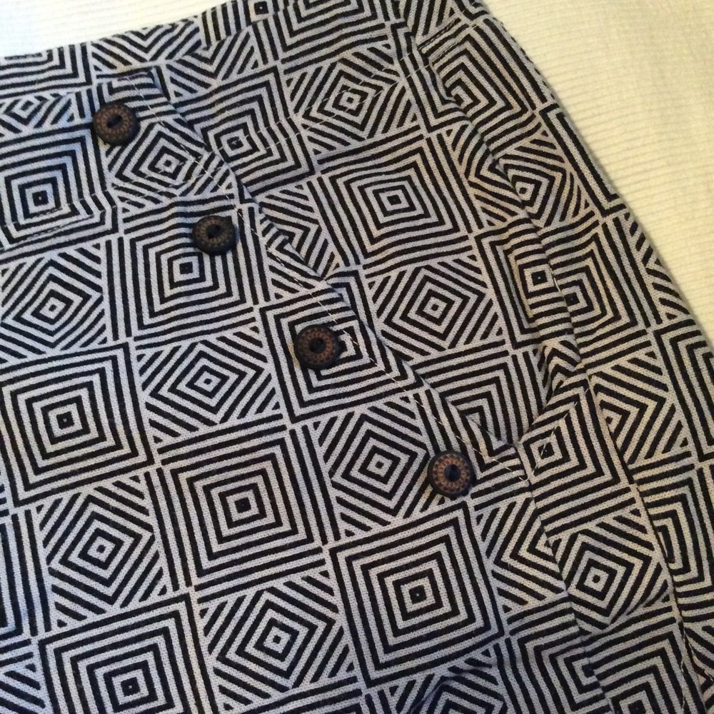 JOLT SHORT SHORTS SIZE 7